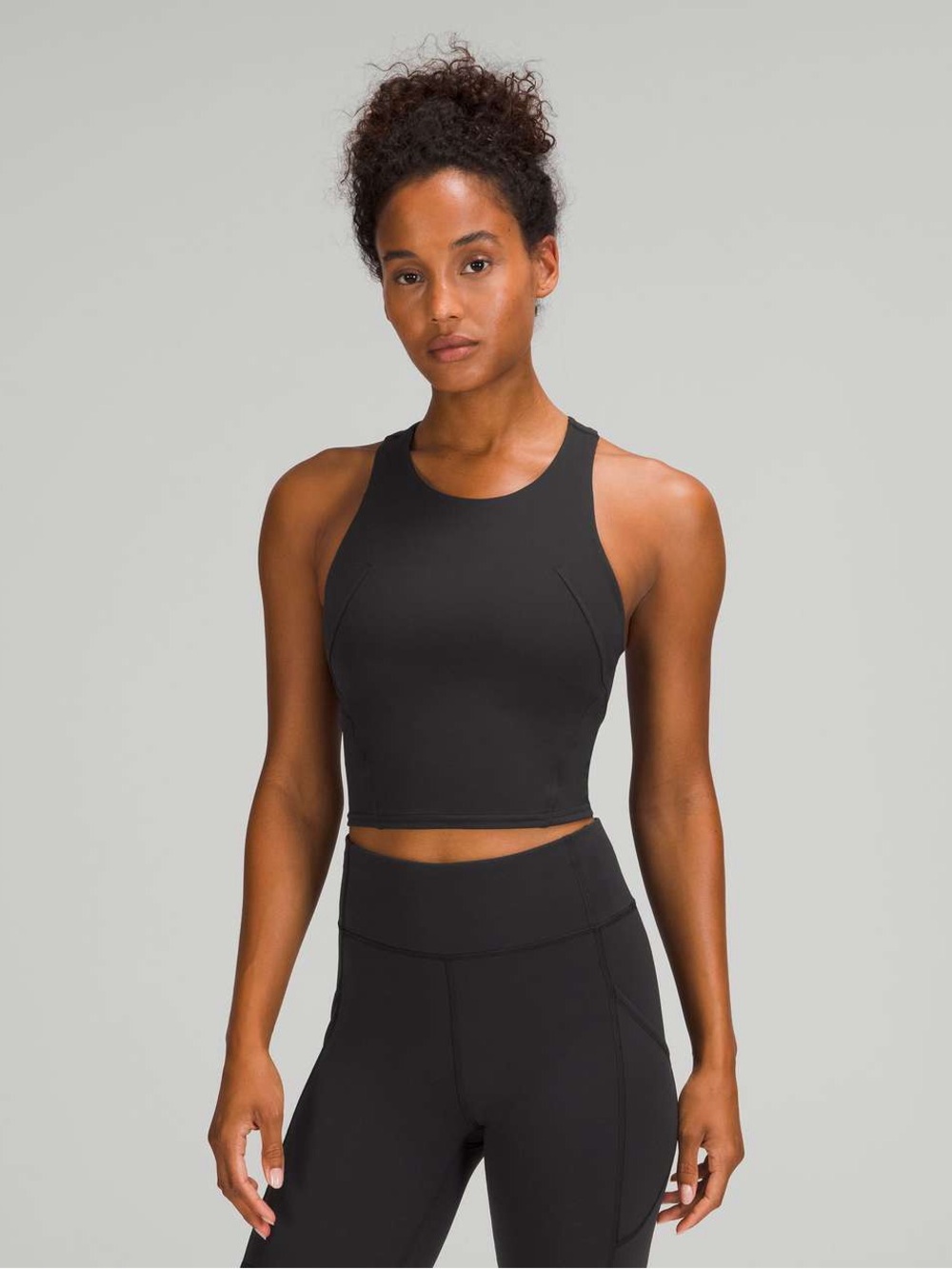 086. Lululemon Invigorate Training Tank Top
Black size 8
